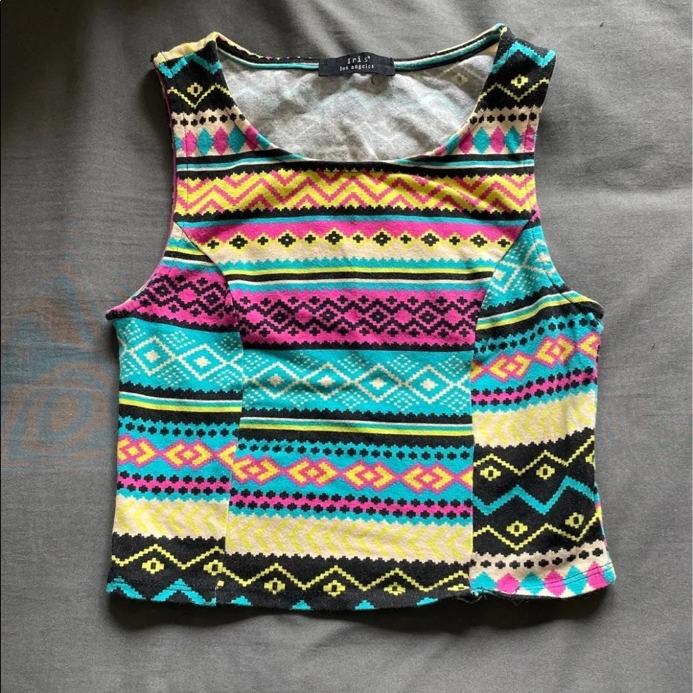 Colorful Geometric Patterned Sleeveless Top